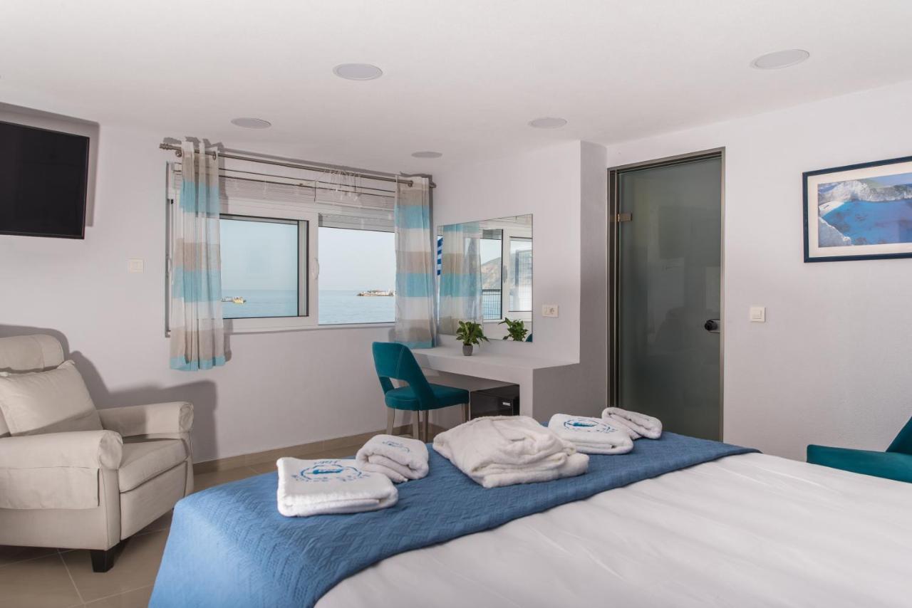 Denise Beach Hotel Laganas Bagian luar foto
