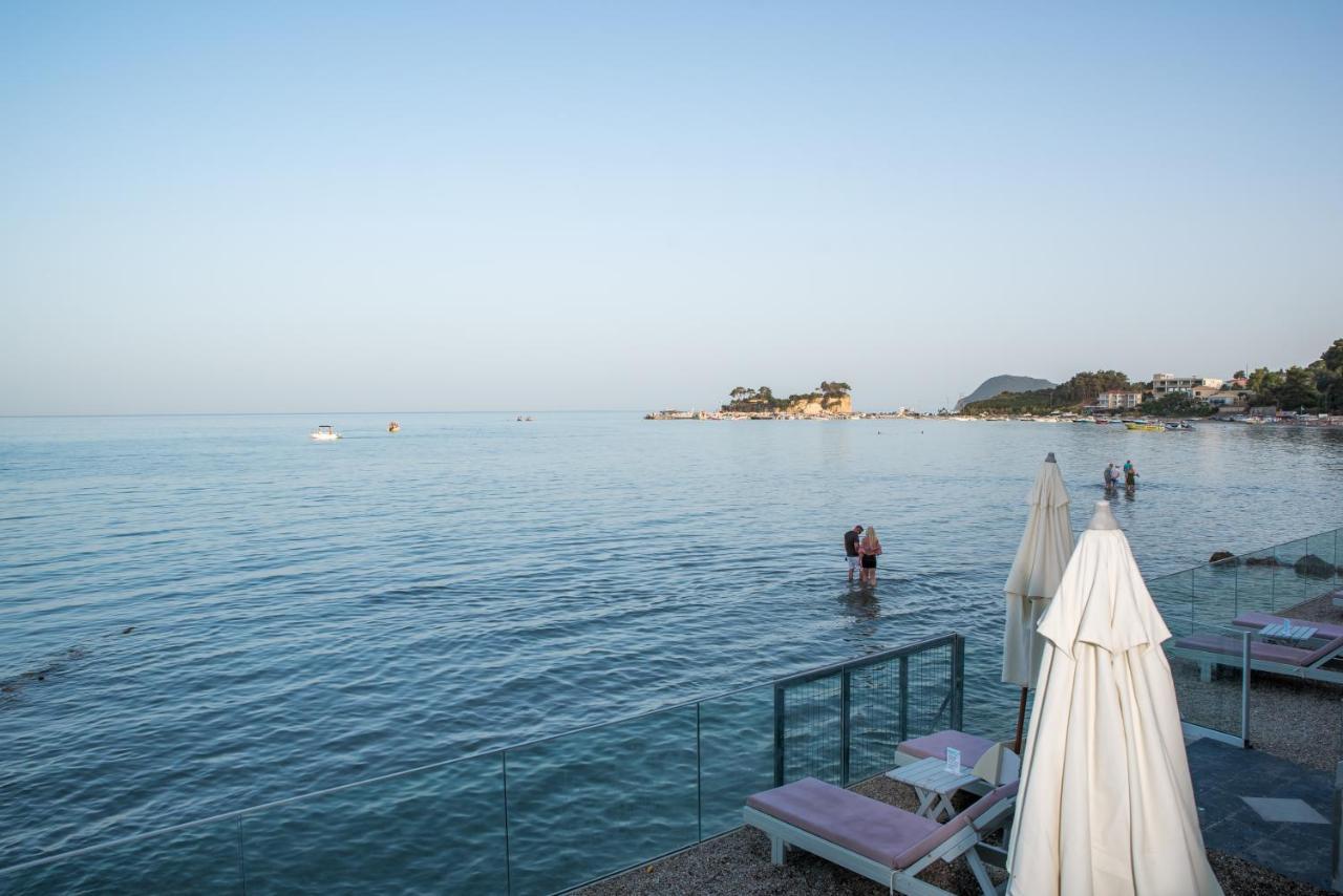 Denise Beach Hotel Laganas Bagian luar foto