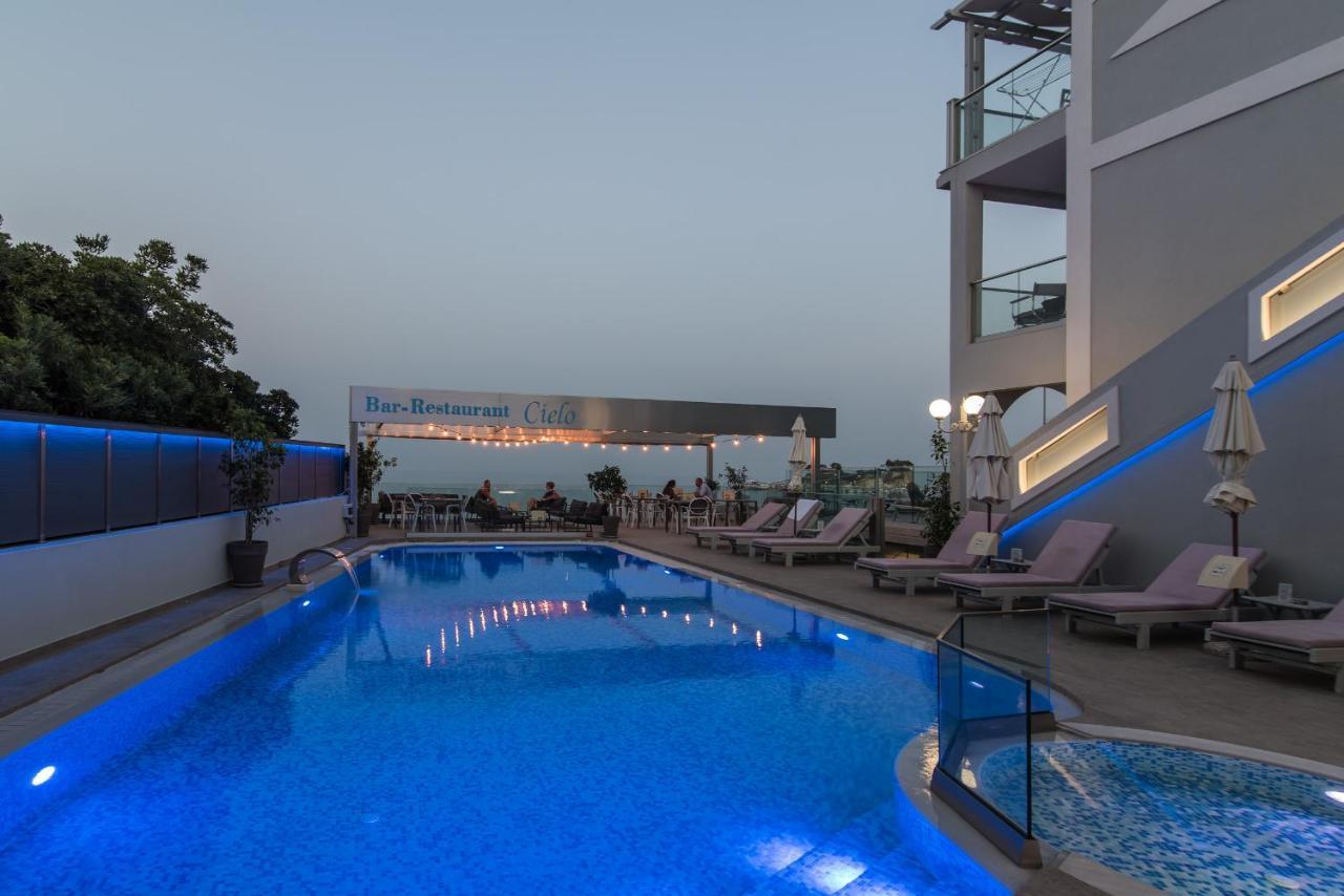 Denise Beach Hotel Laganas Bagian luar foto