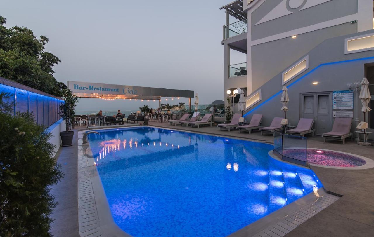 Denise Beach Hotel Laganas Bagian luar foto